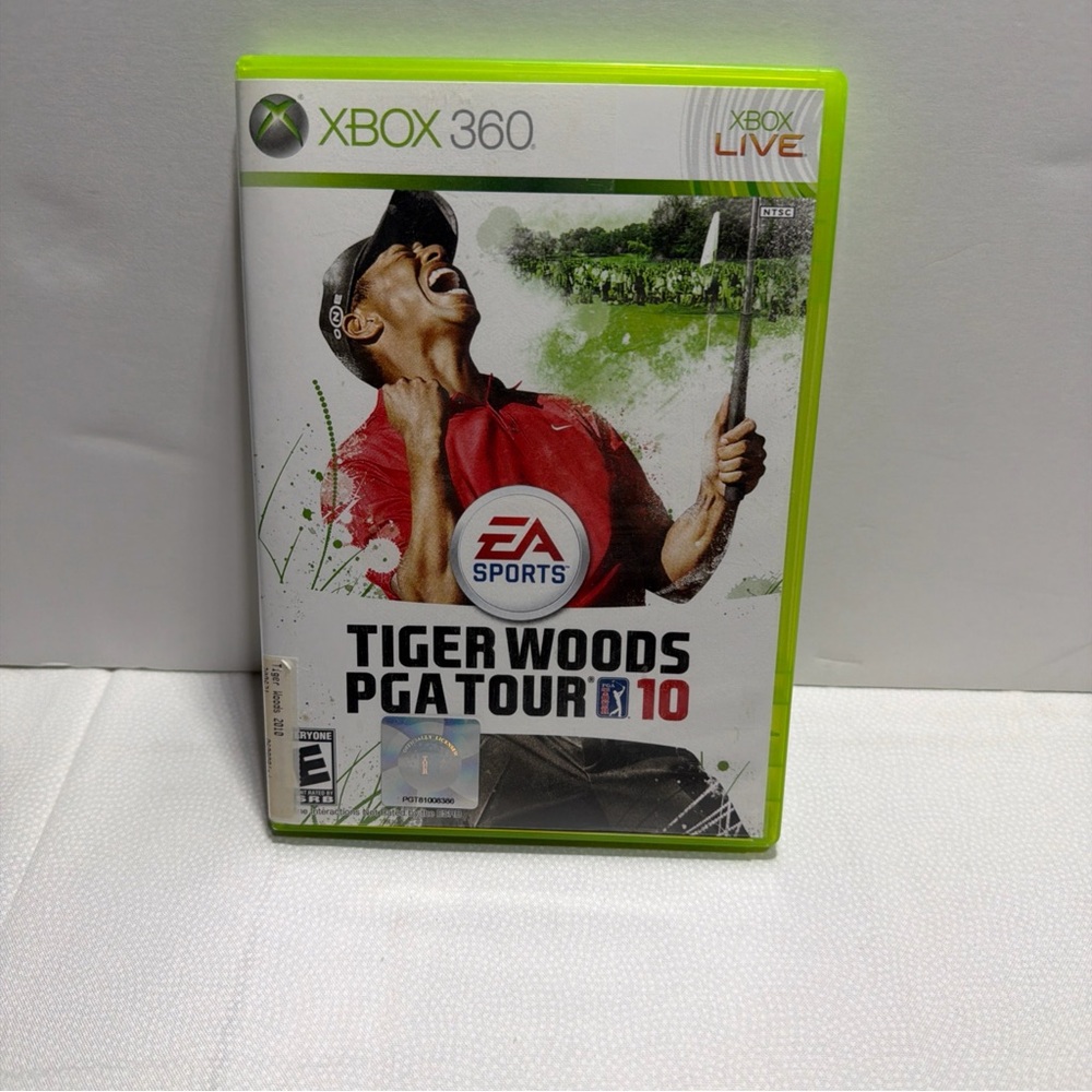 Tiger Woods PGA Tour 10 for Xbox 360 - Green Case